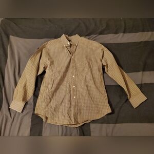 Round Tree and Yorke Large Tan Long Sleeve Buttondown Collared Dress Shirt